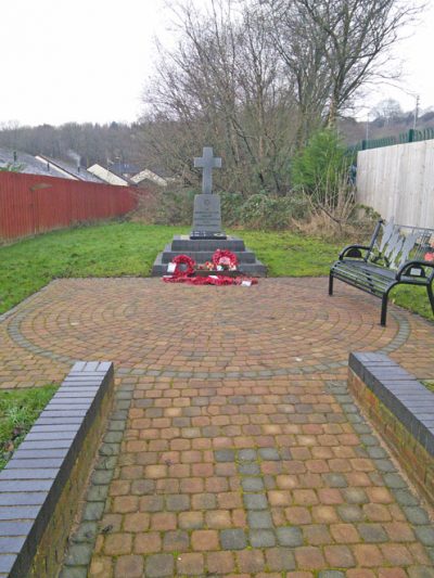 Picture of Tir-y-berth War Memorial